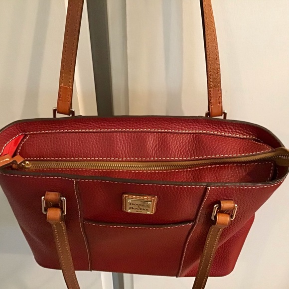 Dooney & Bourke Tote Shoulder Bag Purse red wine color - Picture 6 of 8